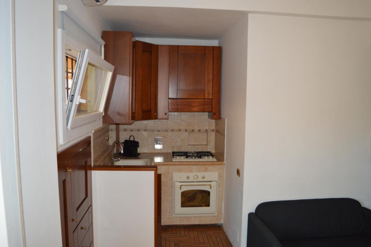 Domi - Appartamento Roma Exteriör bild