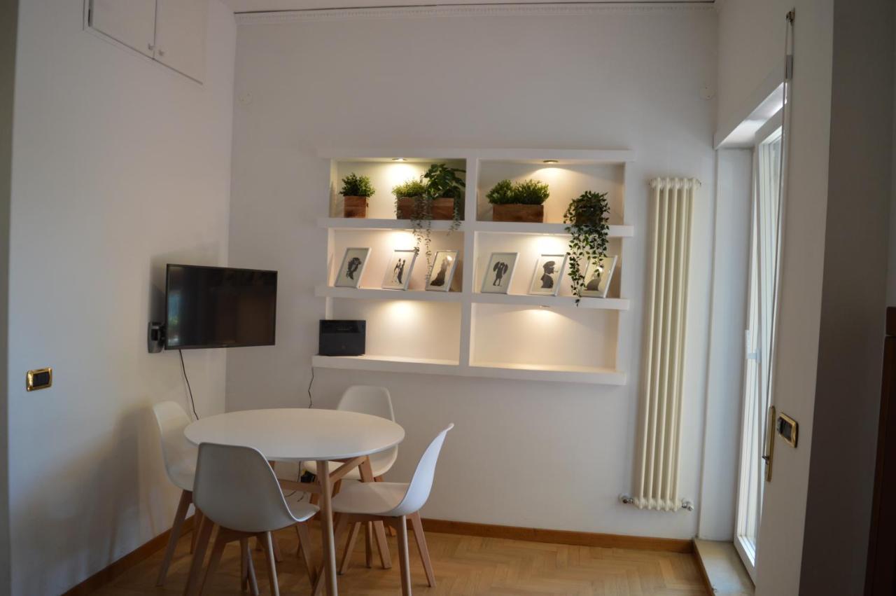 Domi - Appartamento Roma Exteriör bild
