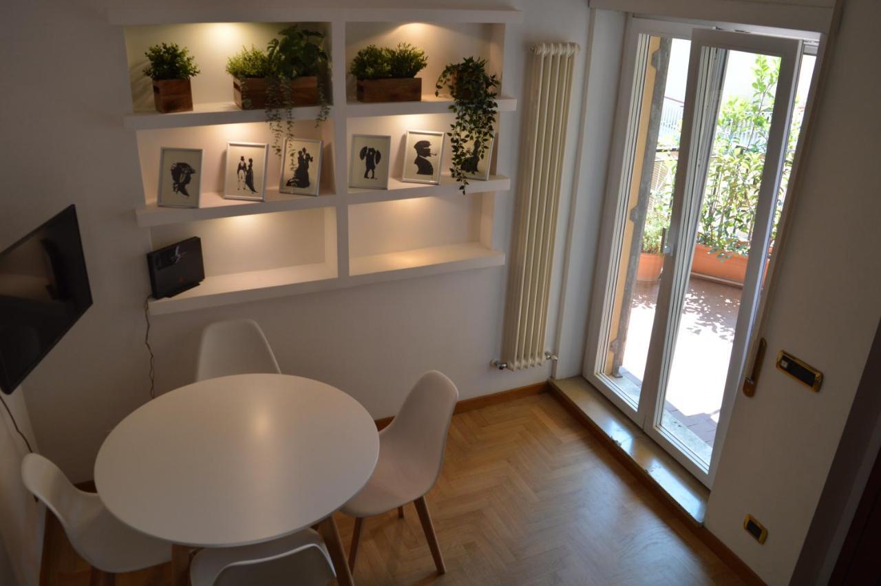 Domi - Appartamento Roma Exteriör bild